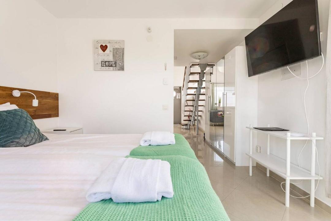Taby Apartment | Staylong Hotell