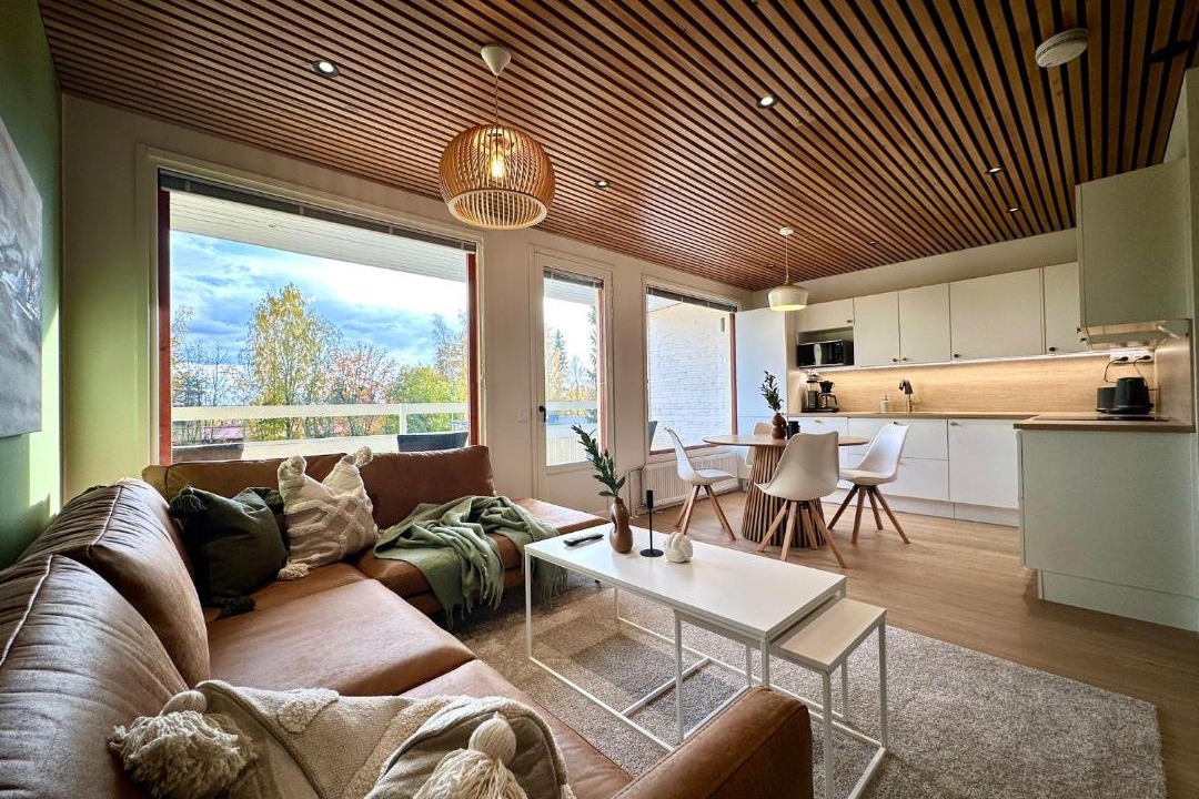 Tampere Apartment | Kingwest Villa - free parking, sauna, 5br & NEW AC