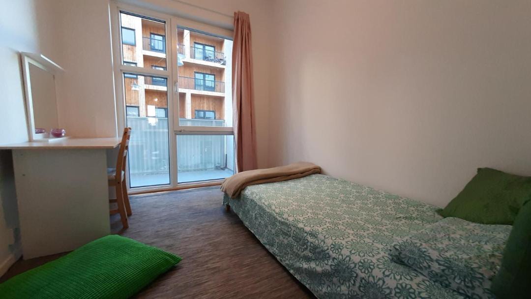 Jakobsberg House | Stockholm Private Rooms in Shared Lovely, Amazing, Modern Apartment +Garden +BBQ