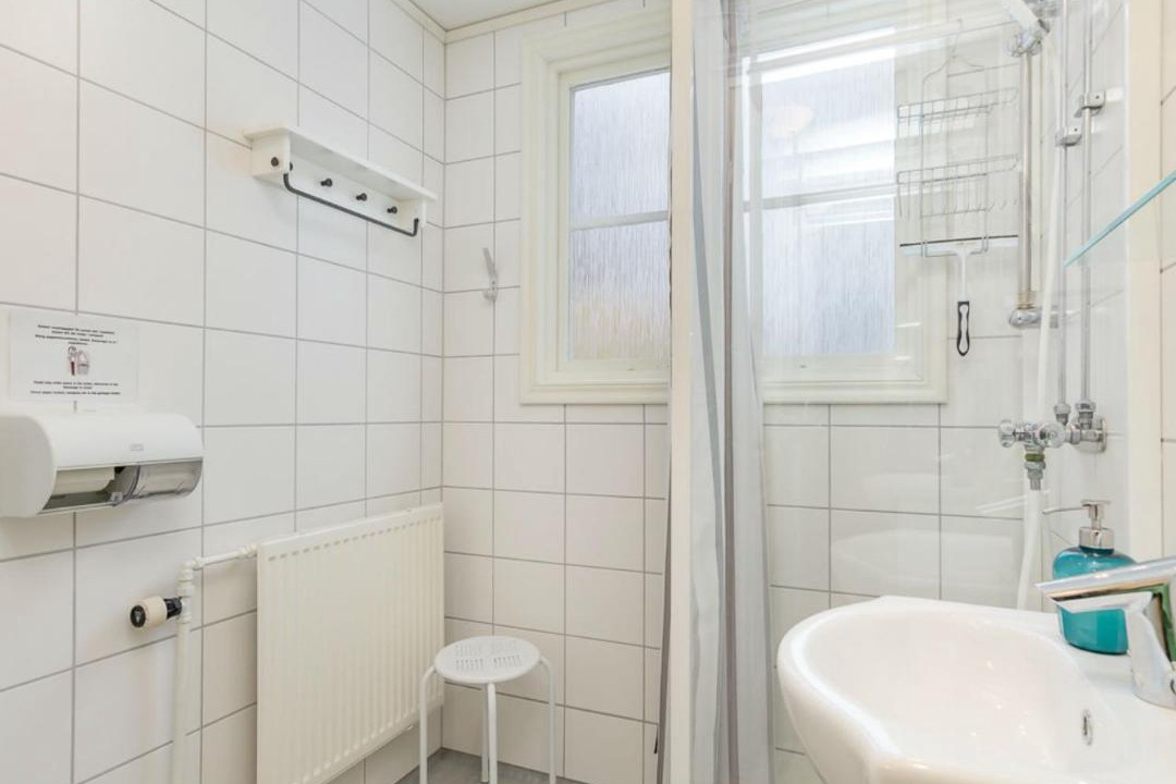 Strangnas Bed & Breakfast | Malmgårdens vandrarhem B&B