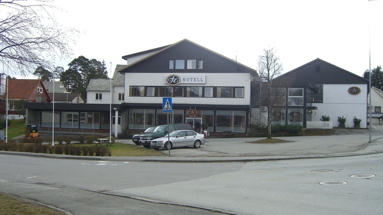 Photo of Buildings in Leirvik