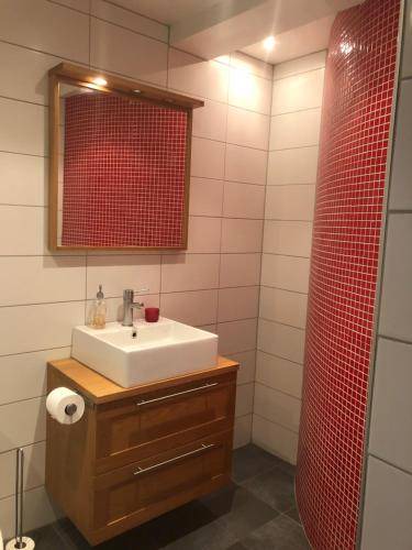 Photo of Bathroom in Vaster