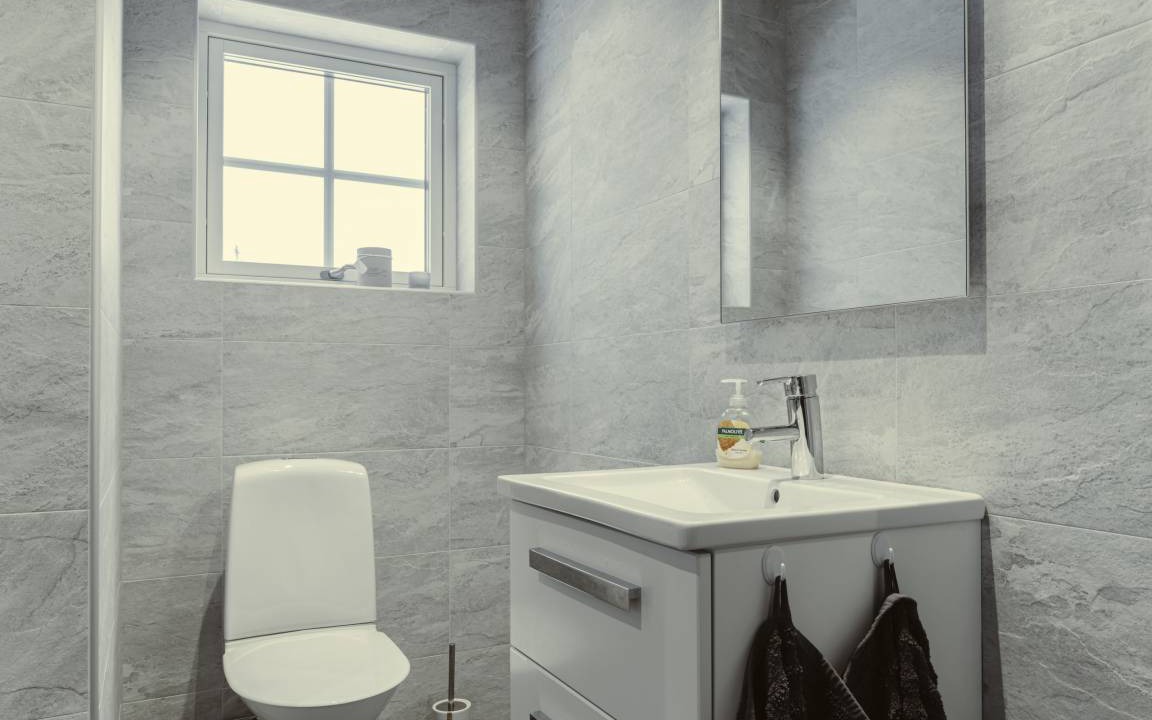 Photo of Bathroom in Undersaker
