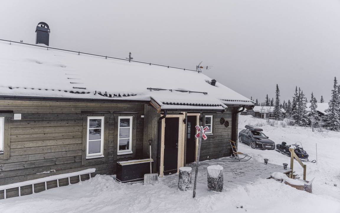 Photo of Buildings in Undersaker
