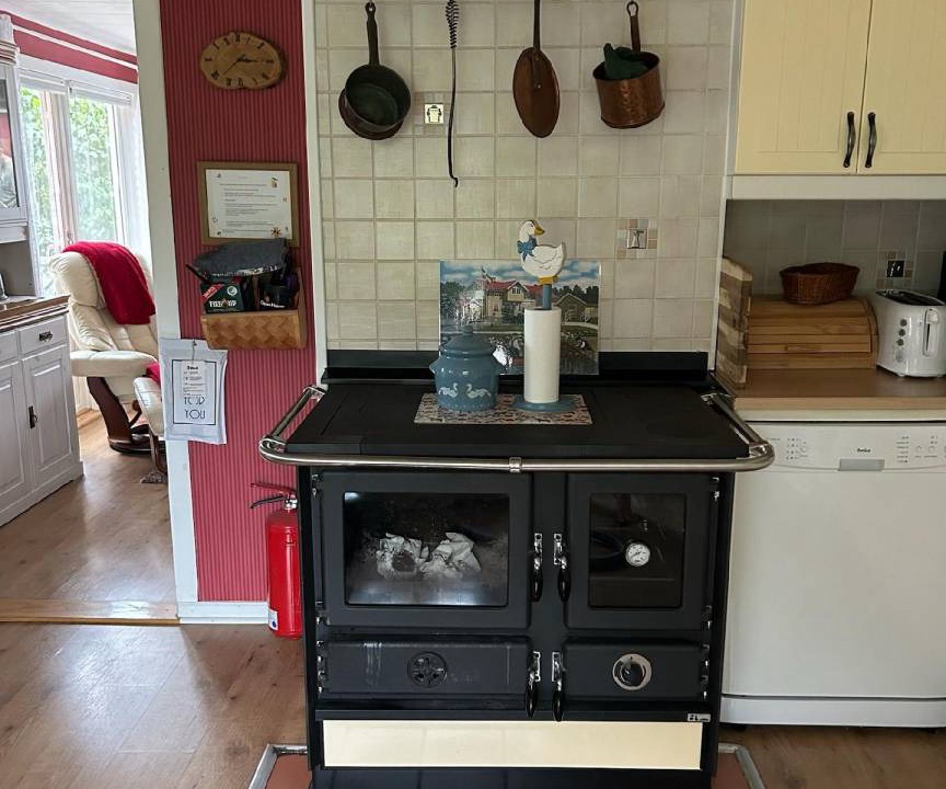 Photo of Kitchen in Katebol