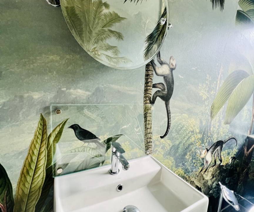 Photo of Bathroom in Ingaro
