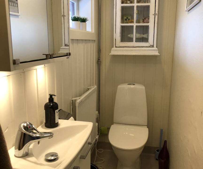 Photo of Bathroom in Tived