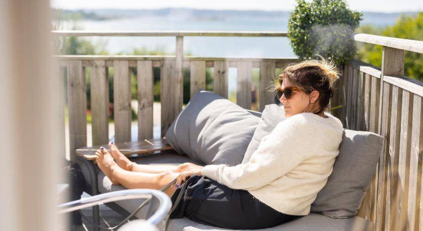 Photo of Human In Picture in Stenungsund