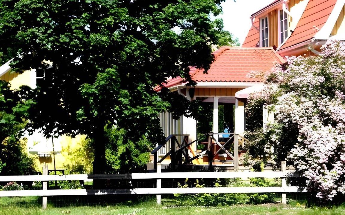 Photo of Others in Essunga Kyrkby