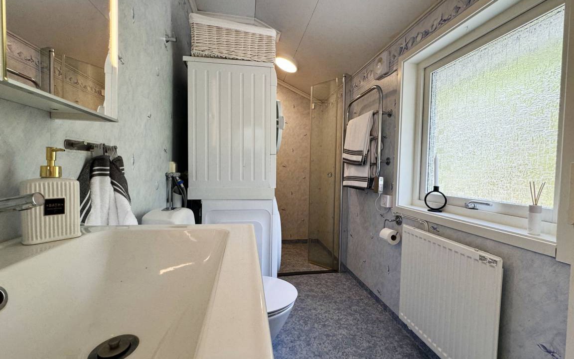 Photo of Bathroom in Kode