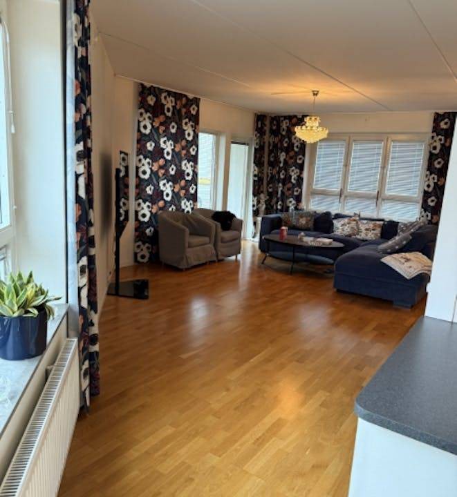 Photo of Others in Vastra Frolunda