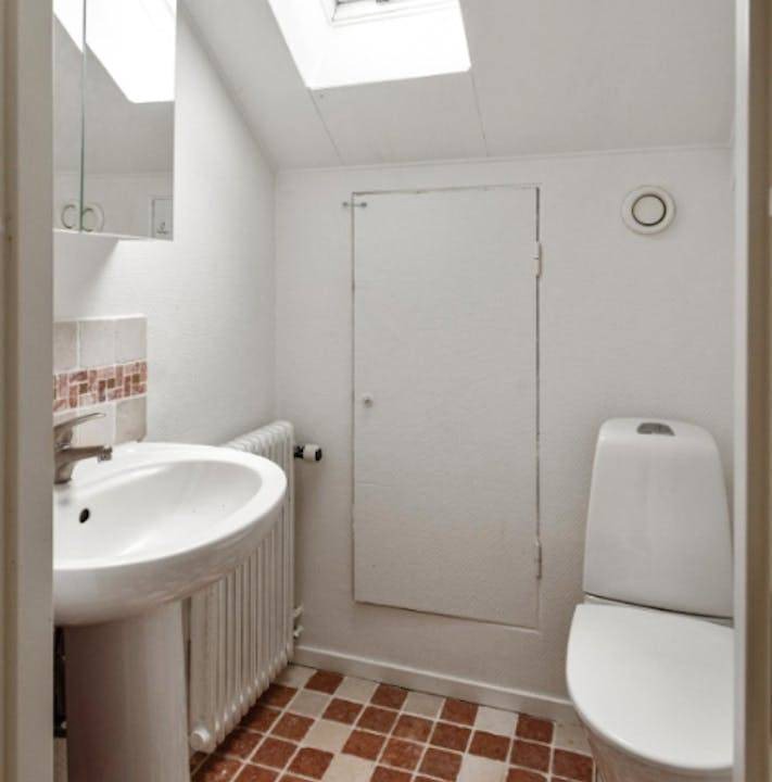 Photo of Bathroom in Hallstavik