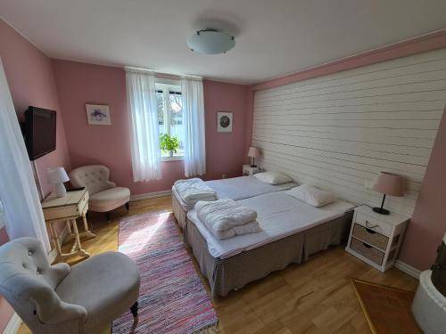 Photo of Others in Soderkoping