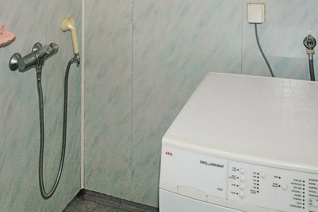 Photo of Bathroom in Luster