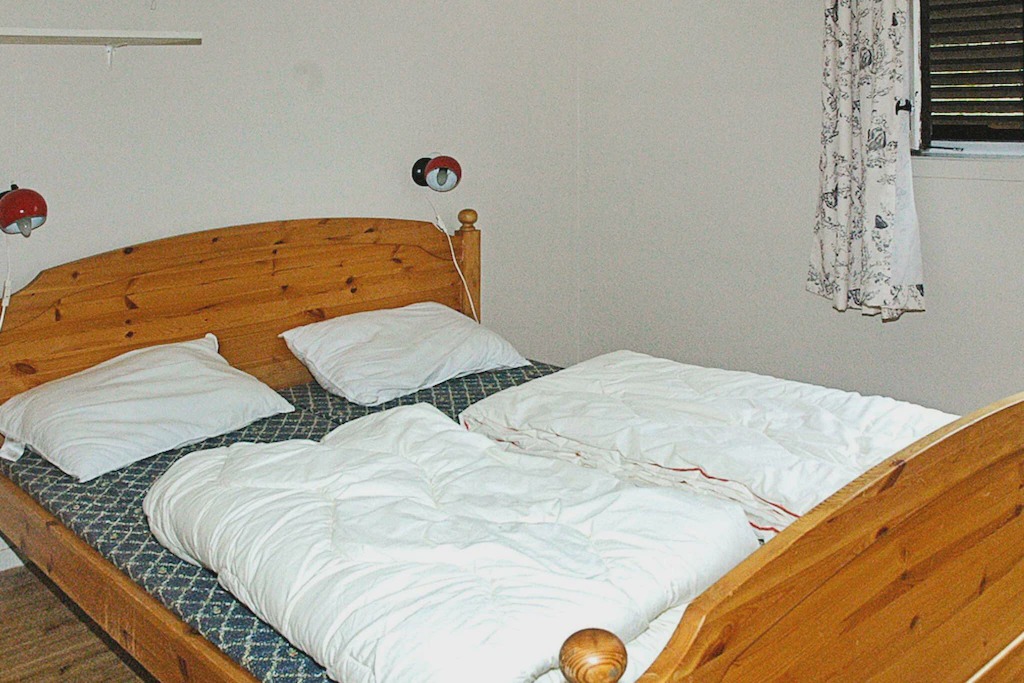 Photo of Bedroom in Luster