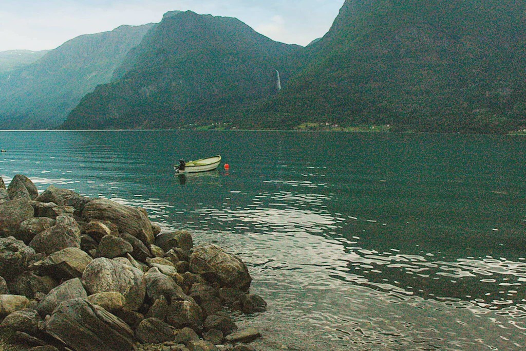 Photo of Outdoor in Luster