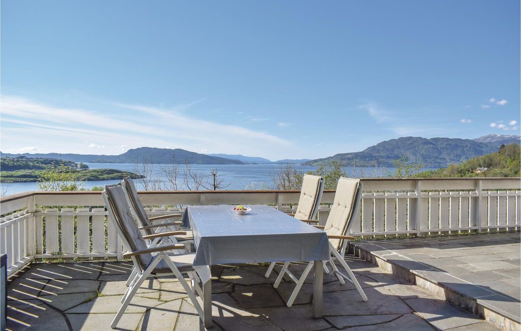 Photo of Patio Balcony in Skanevik