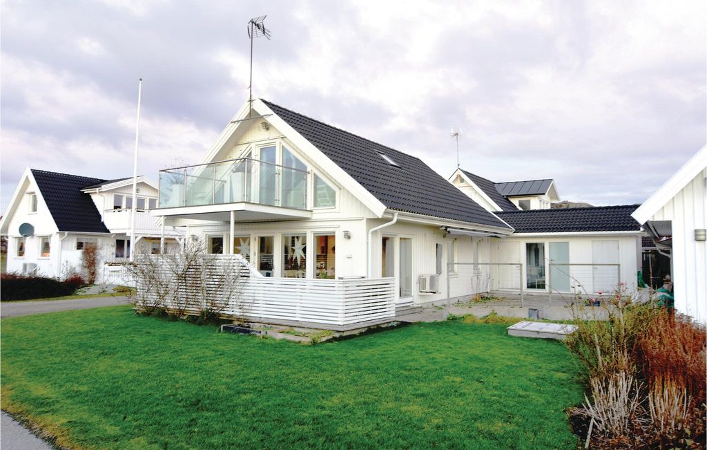 Photo of Buildings in Kyrkesund