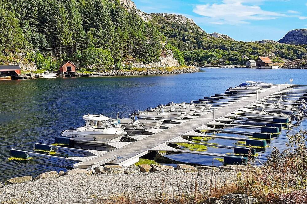 Photo of Others in Lyngdal