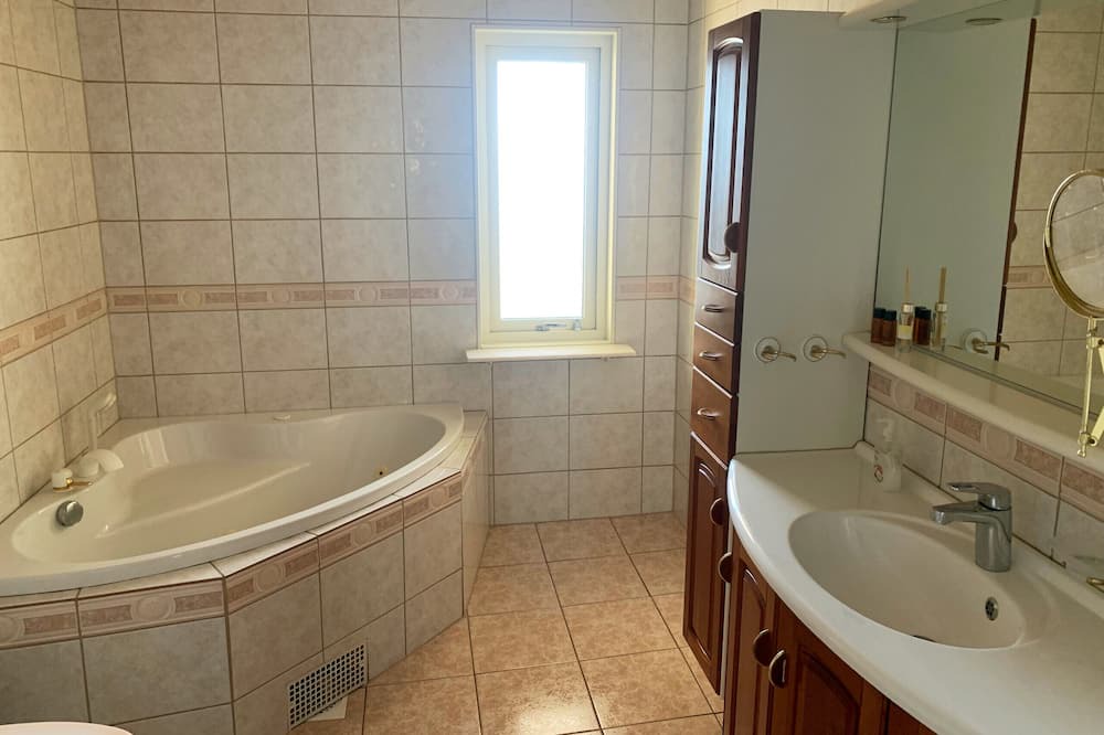 Photo of Bathroom in Svanshall