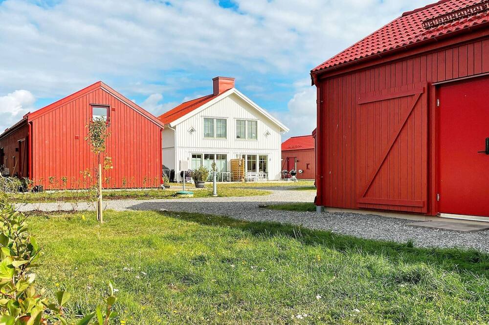 Photo of Outdoor in Groto