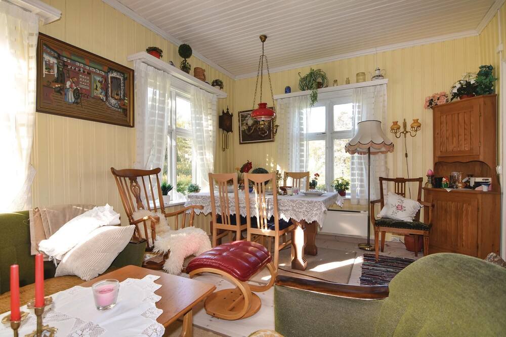 Photo of Livingroom in Arjang