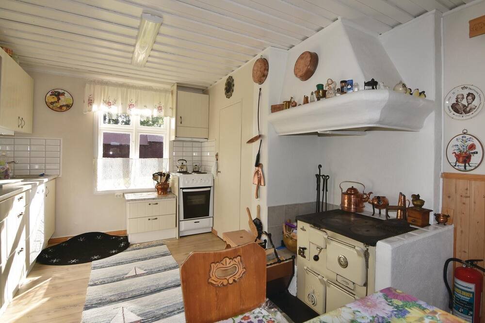 Photo of Kitchen in Arjang