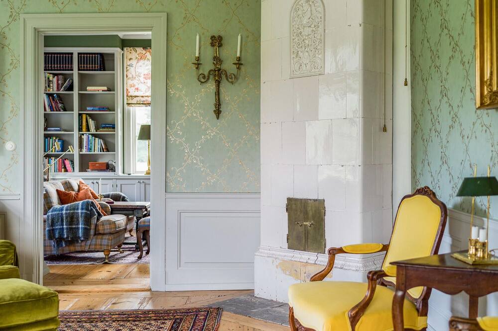 Photo of Livingroom in Holo