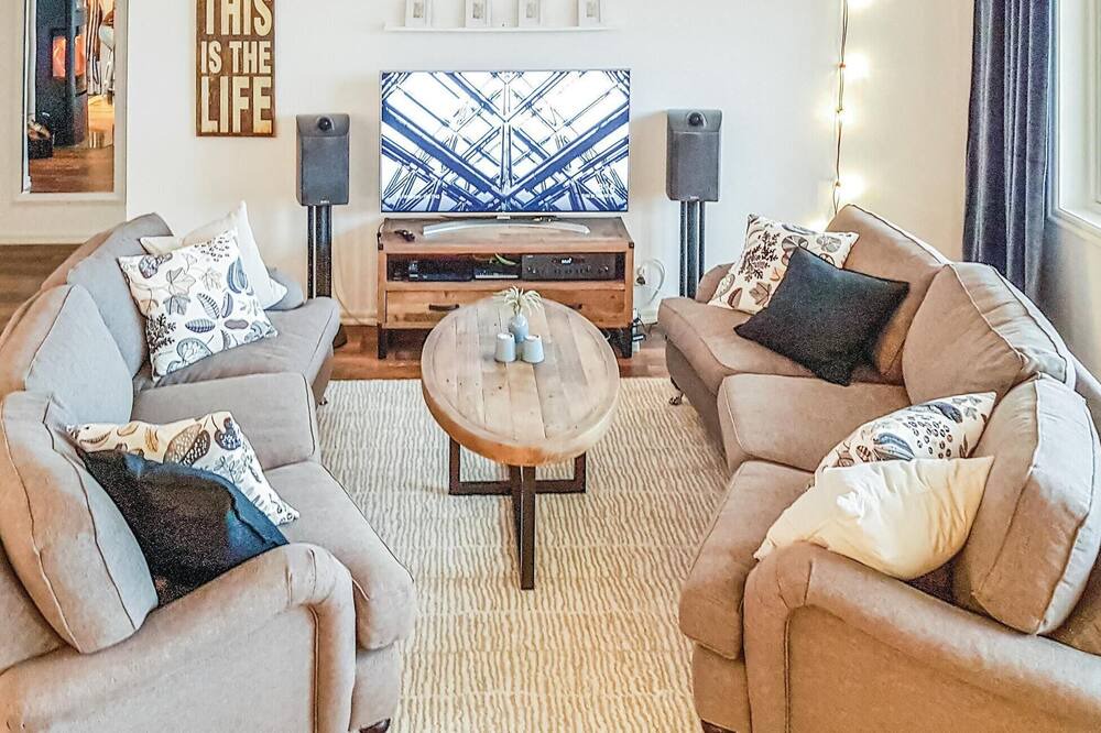 Photo of Livingroom in Arjang