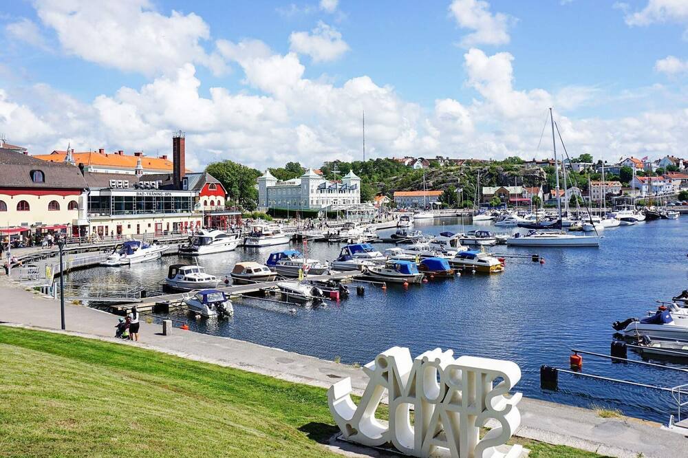 Photo of Others in Stromstad O