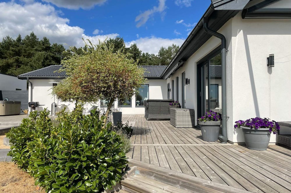 Photo of Outdoor in Sjobo