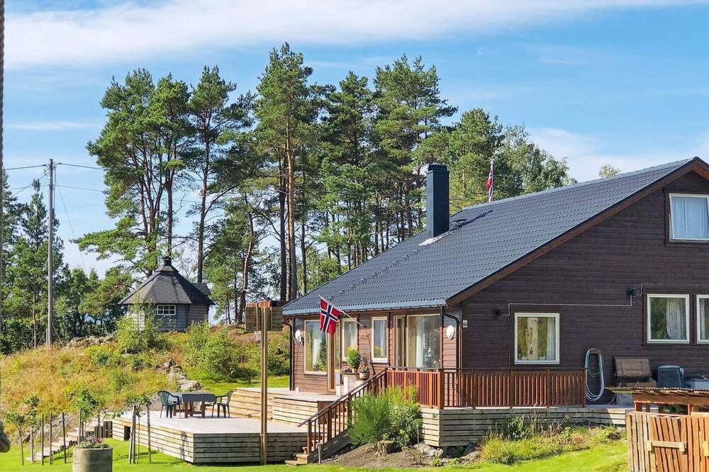 Photo of Outdoor in Jelsa