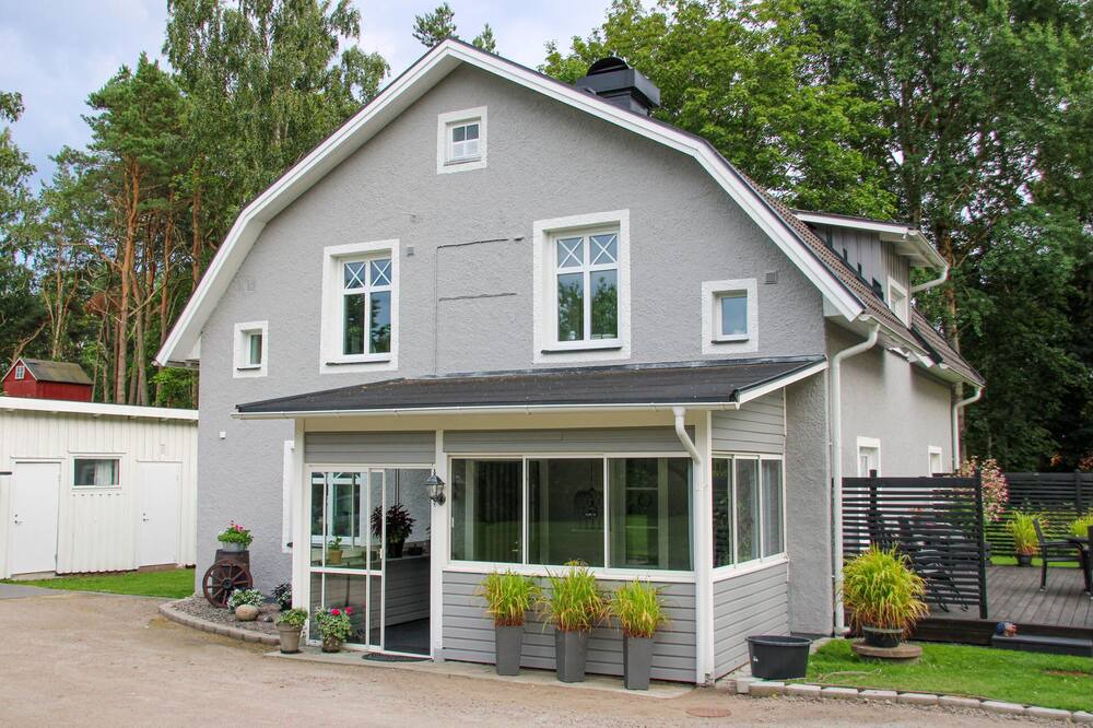 Photo of Outdoor in Toreboda