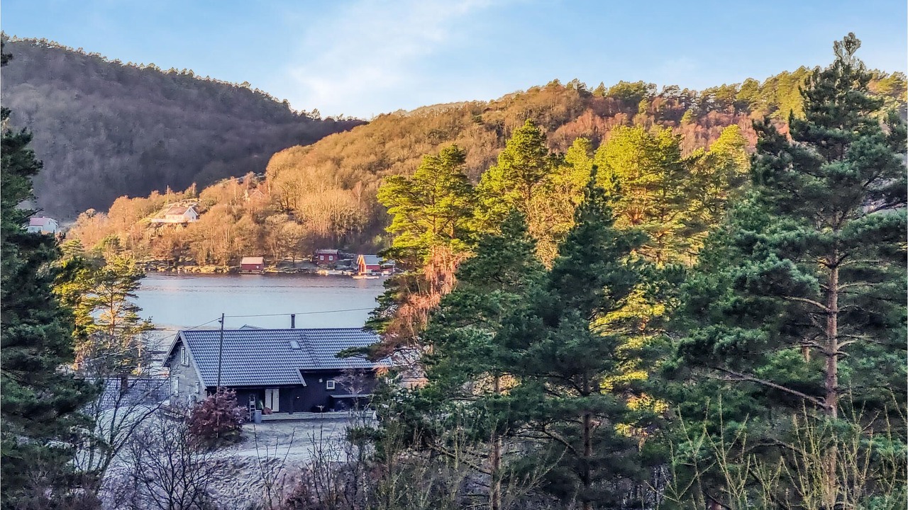 Photo of Others in Lyngdal