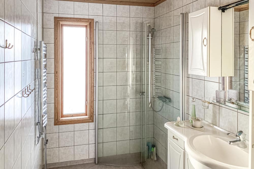 Photo of Bathroom in Hemse