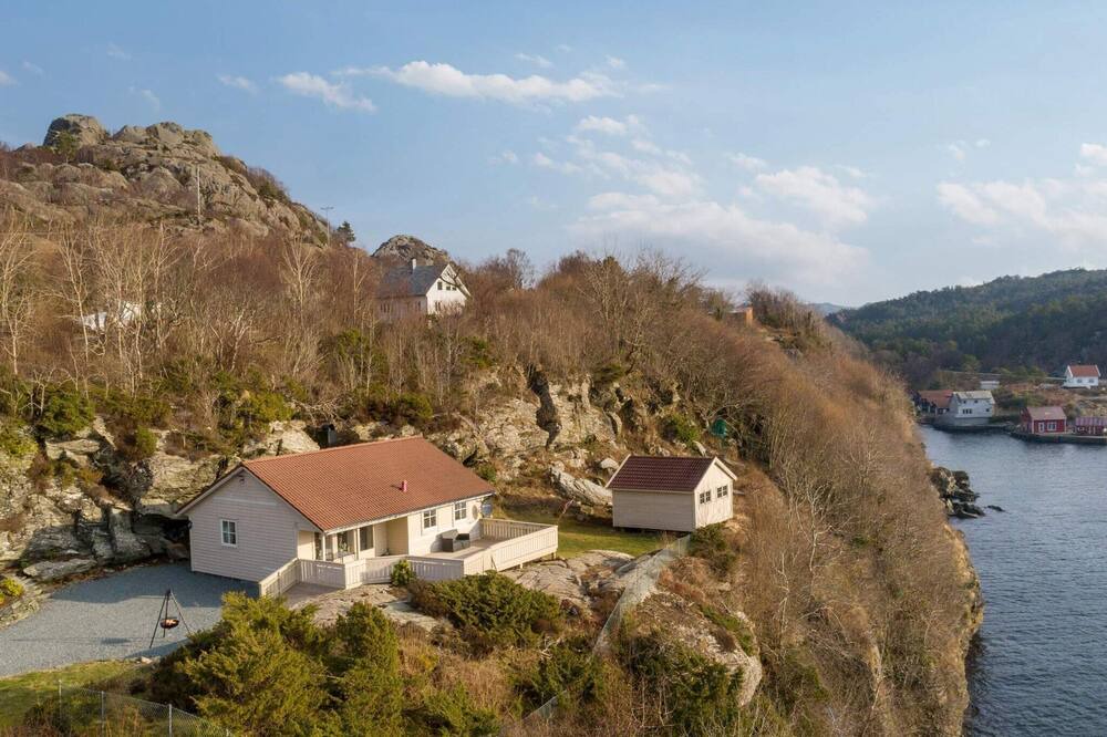 Photo of Outdoor in Bomlo