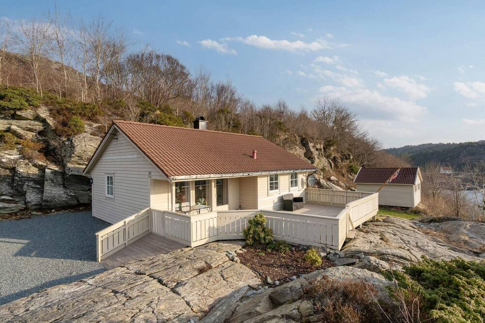 Photo of Outdoor in Bomlo