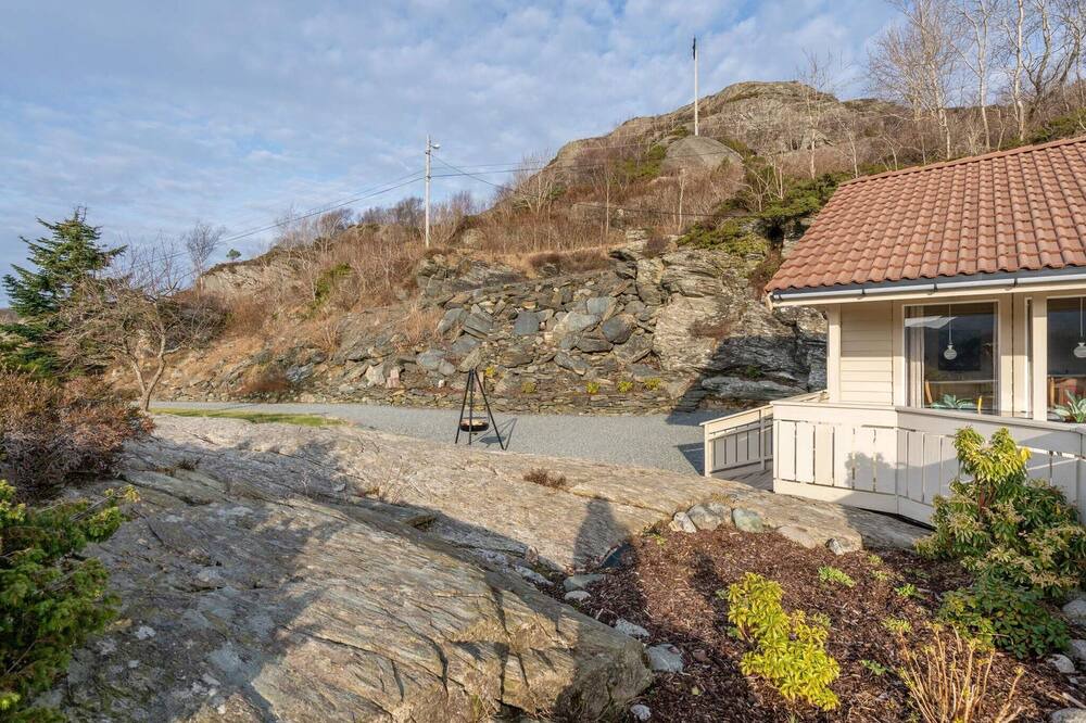 Photo of Outdoor in Bomlo