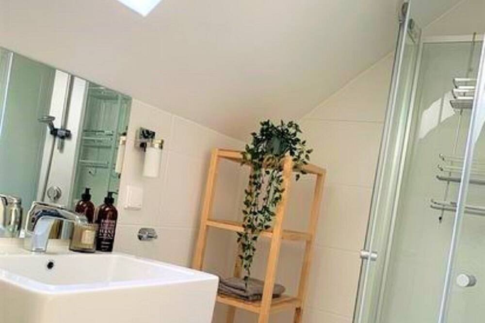 Photo of Bathroom in Kungshamn