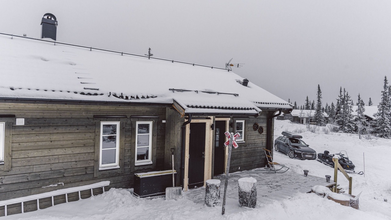 Photo of Outdoor in Undersaker