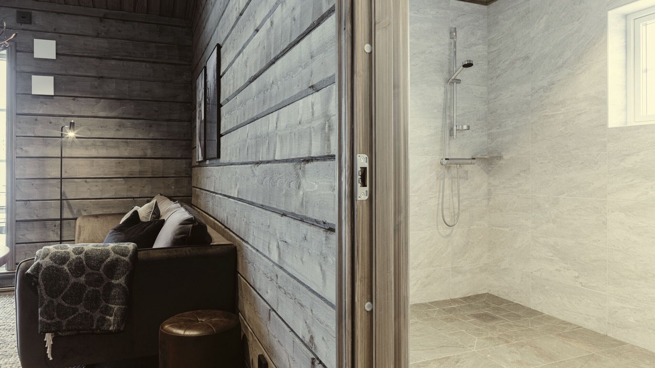 Photo of Bathroom in Undersaker