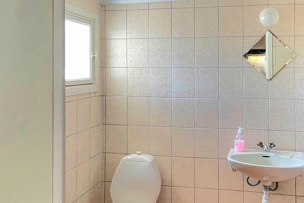 Photo of Bathroom in Vibble