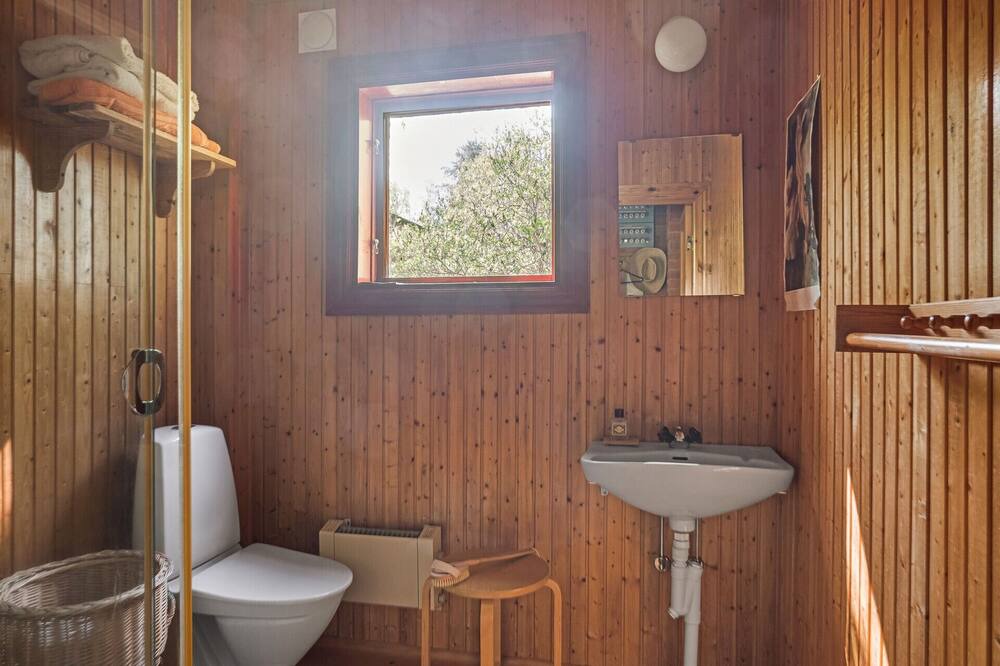 Photo of Bathroom in Nykvarn