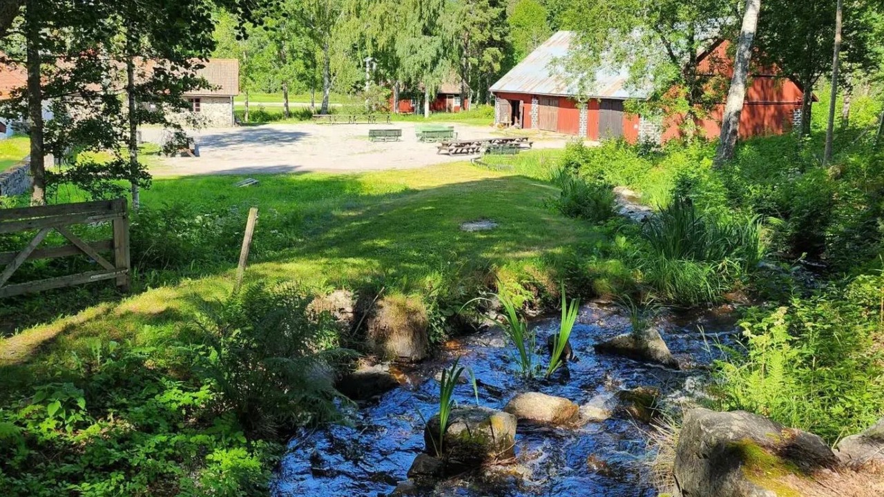 Photo of Outdoor in Enanger
