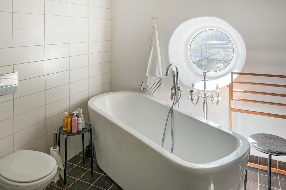 Photo of Bathroom in Nora Municipality