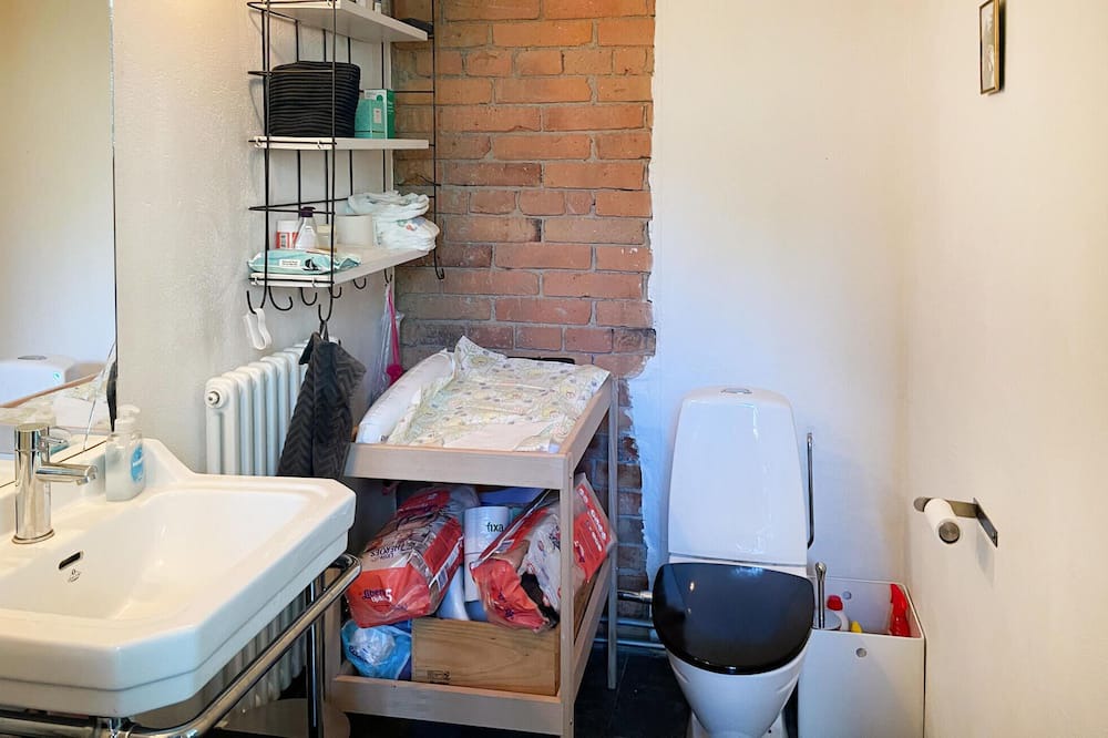 Photo of Bathroom in Nora Municipality