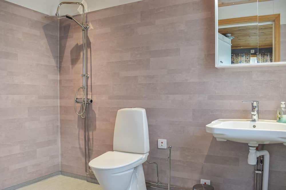 Photo of Bathroom in Morlunda