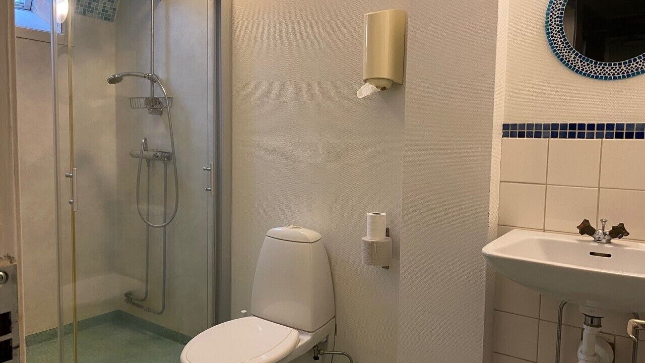 Photo of Bathroom in Essunga Kyrkby