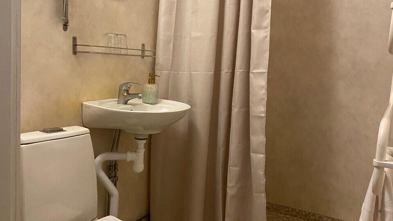Photo of Bathroom in Essunga Kyrkby