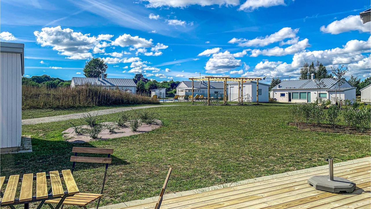 Photo of Outdoor in Listarum